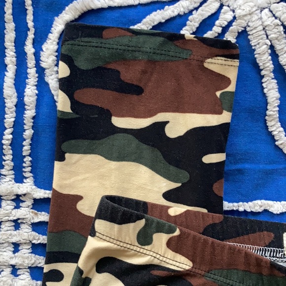 Retro Camo Patterned Y2K Leggings Alt Goth One Size Fits All - Picture 6 of 9